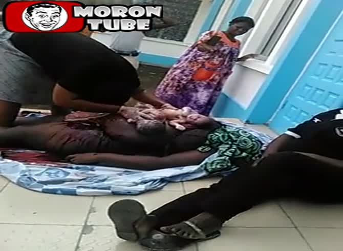 Video :Shock - She exposes her deceased sister's tummy for a heinous motive (public cautioned)